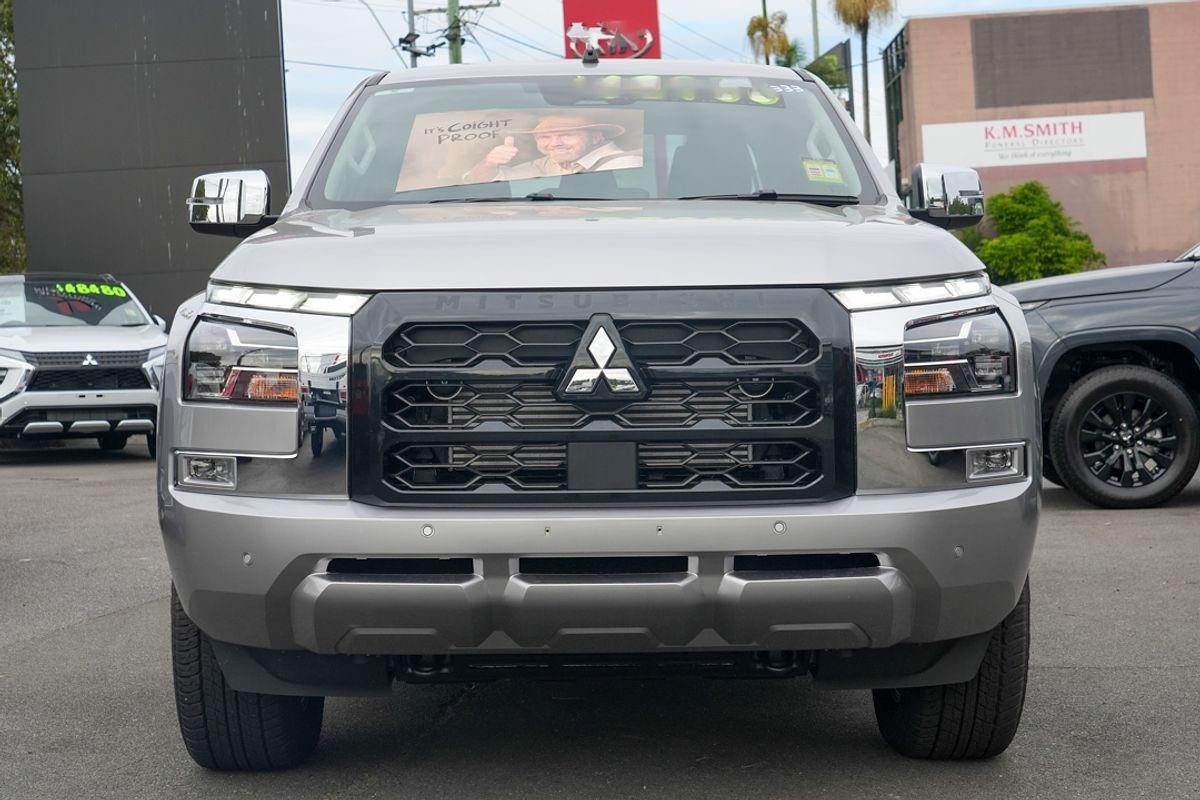 Mitsubishi Triton image 3