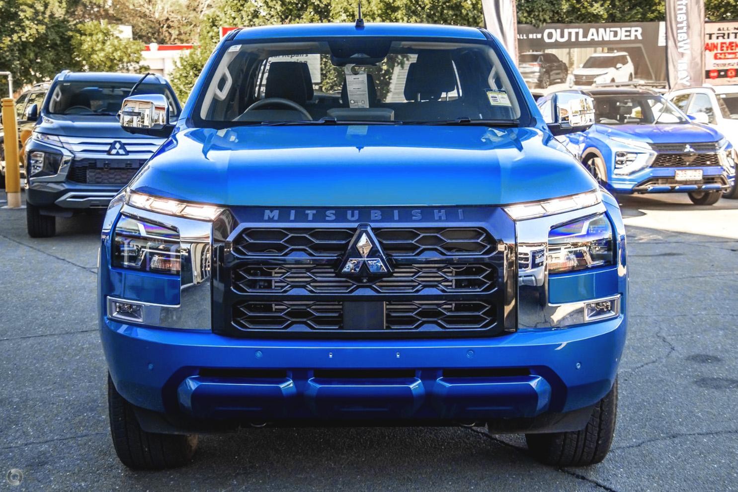 Mitsubishi Triton image 2