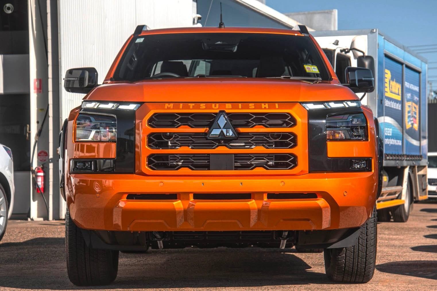 Mitsubishi Triton image 2