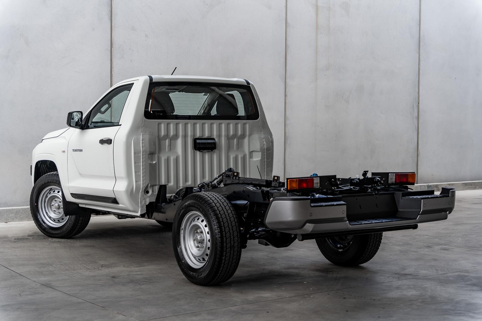 Mitsubishi Triton image 4