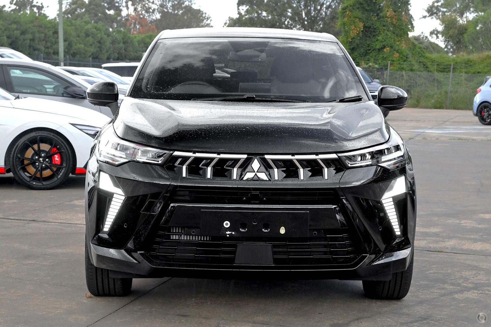 Mitsubishi Asx image 2