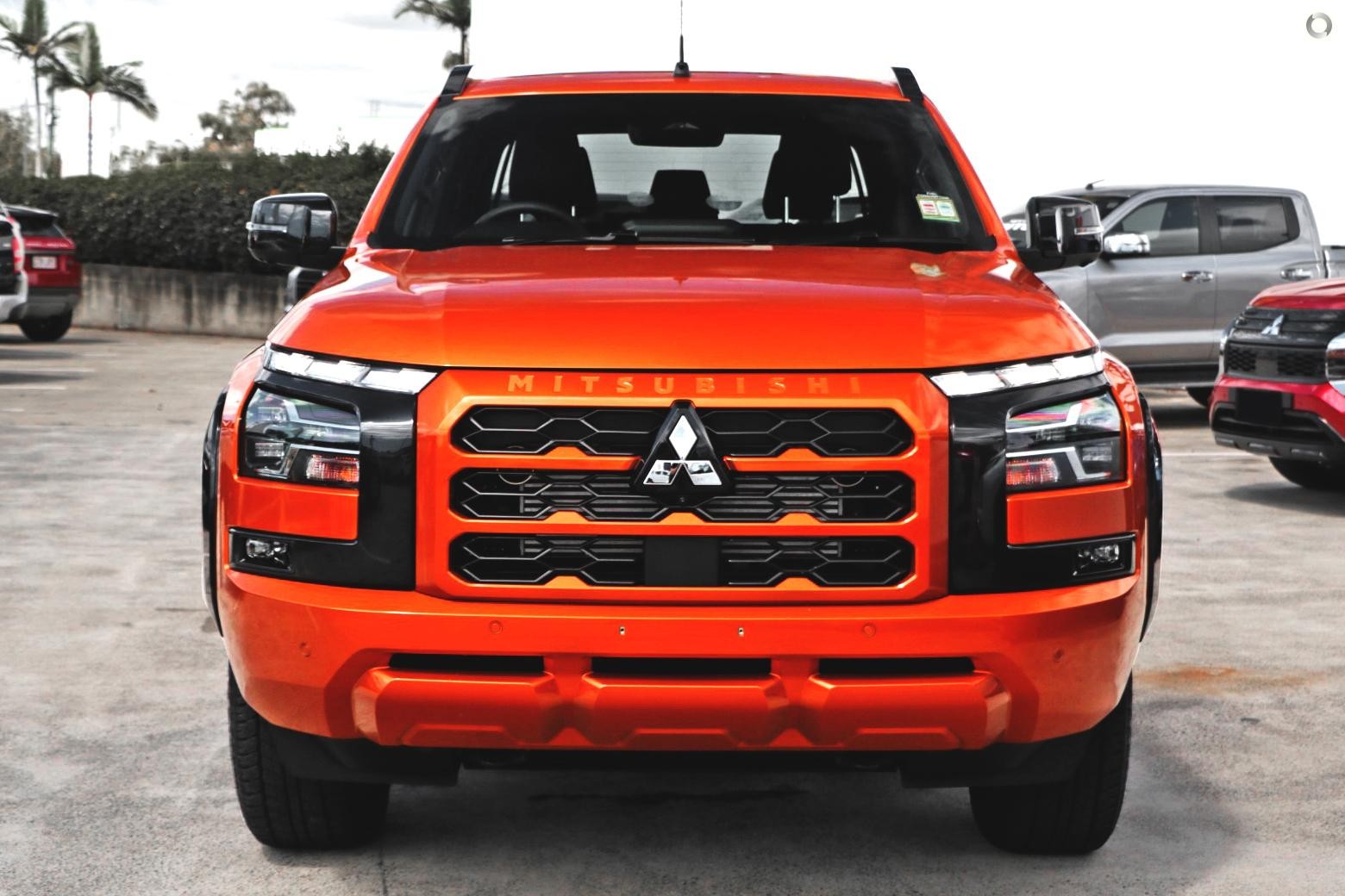 Mitsubishi Triton image 3