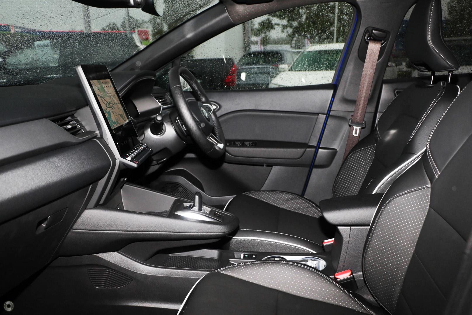 Mitsubishi Asx image 2