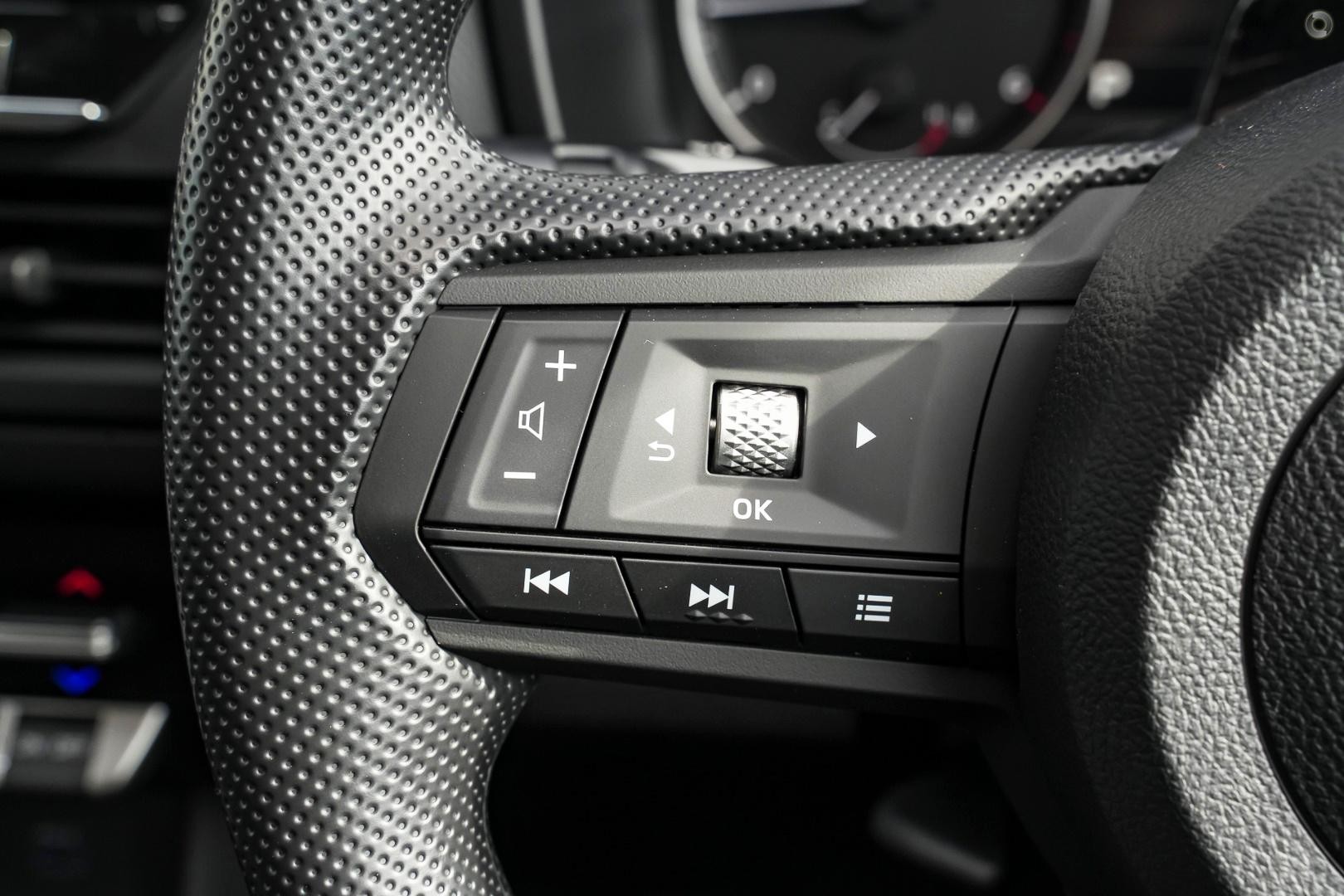 Mitsubishi Triton image 4