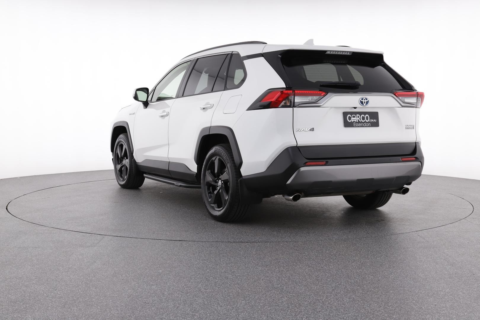 Toyota Rav4 image 4
