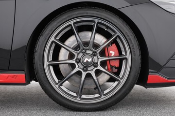https://dvg-vehicle-assets.s3.amazonaws.com/C000004/djh3uv1kzjht4lsa0b3k5l4wf.jpg