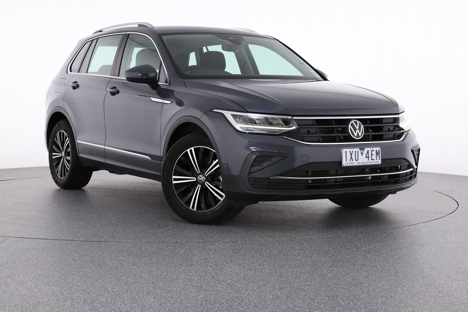 Volkswagen Tiguan image 1