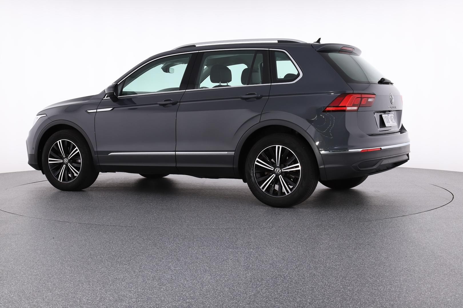 Volkswagen Tiguan image 3