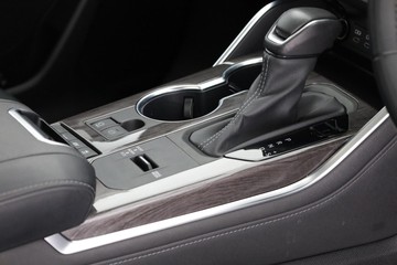 https://dvg-vehicle-assets.s3.amazonaws.com/C000036/cfi5pkzletpr3c1y02jfh3dds.jpg