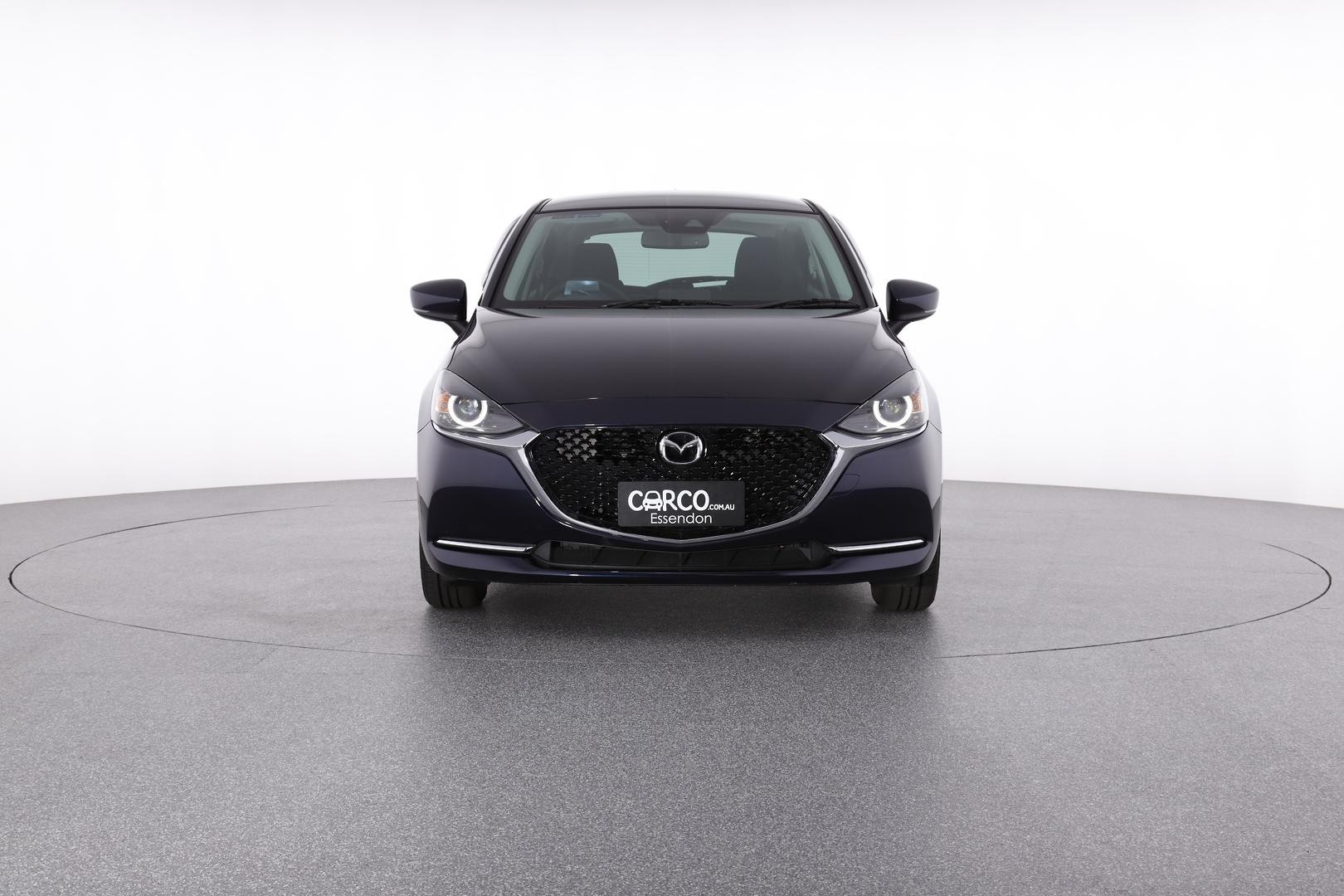 Mazda 2 image 2