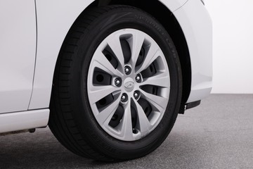 https://dvg-vehicle-assets.s3.amazonaws.com/C000081/4vo6ow9vtrj7x1bitro7zcnwd.jpg