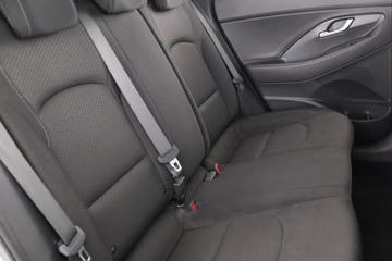 https://dvg-vehicle-assets.s3.amazonaws.com/C000081/7cvhjzu4sse5zptaa3se9xfz0.jpg