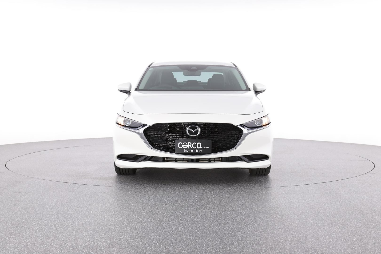 Mazda 3 image 2