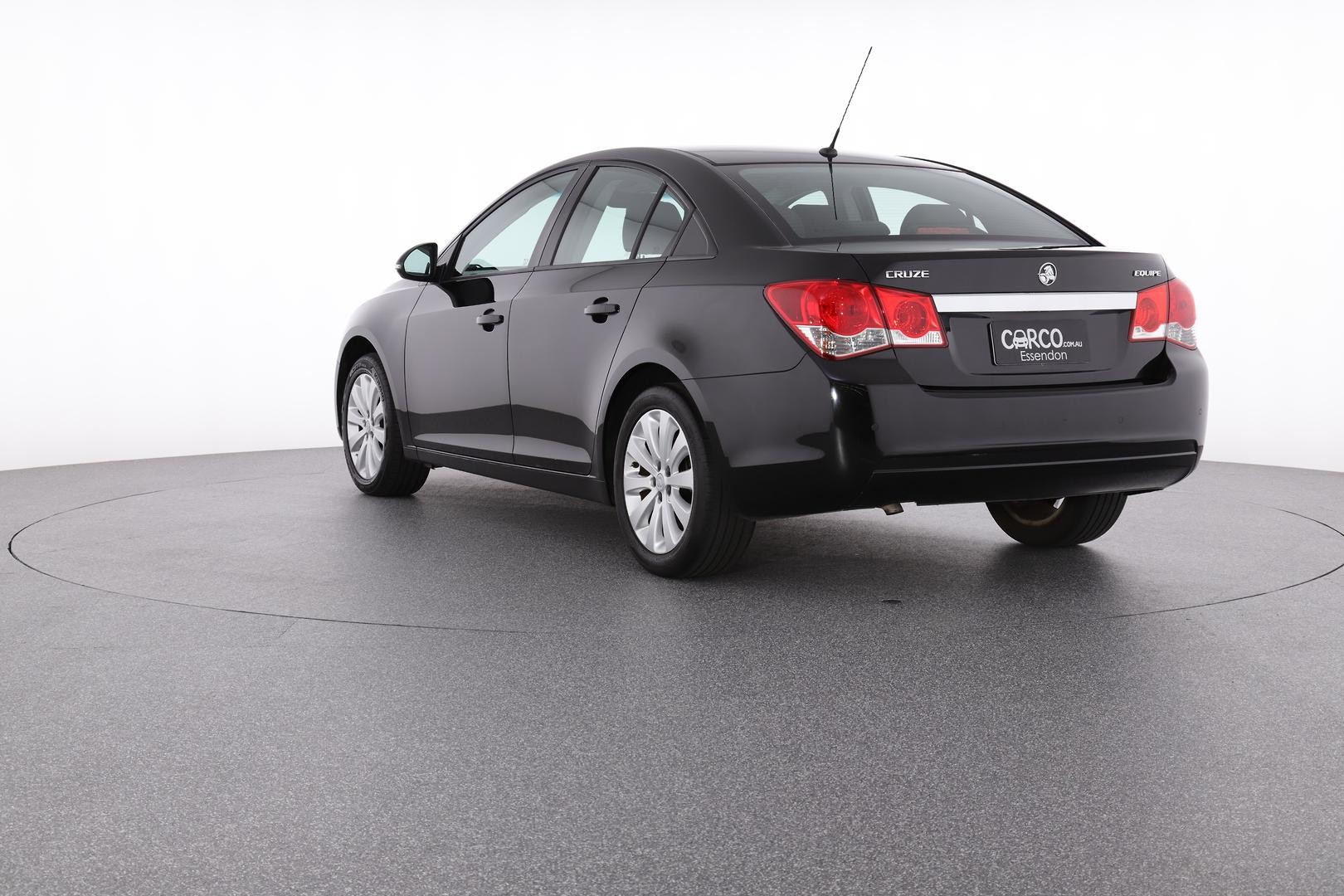 Holden Cruze image 4