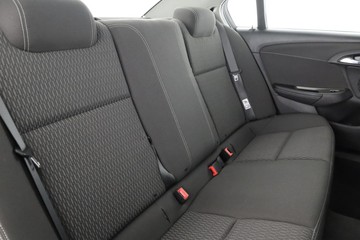 https://dvg-vehicle-assets.s3.amazonaws.com/C000138/l36w12c5kqhfkgbxrpoi1dtq.jpg
