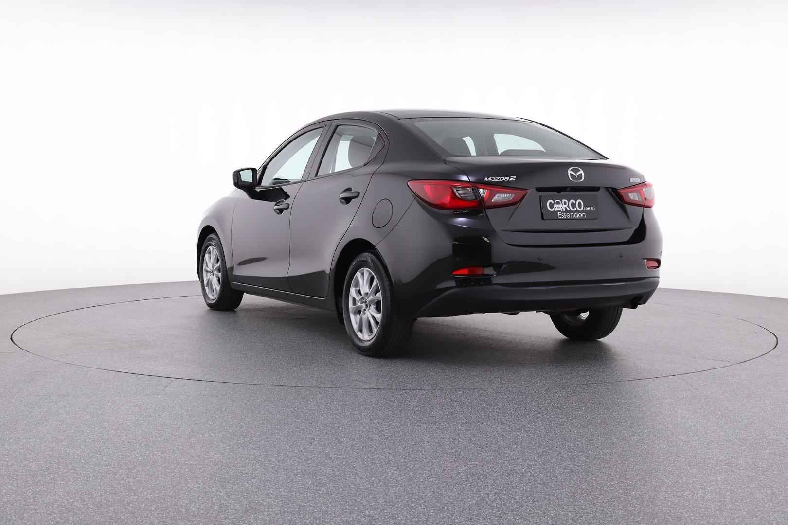 Mazda 2 image 4