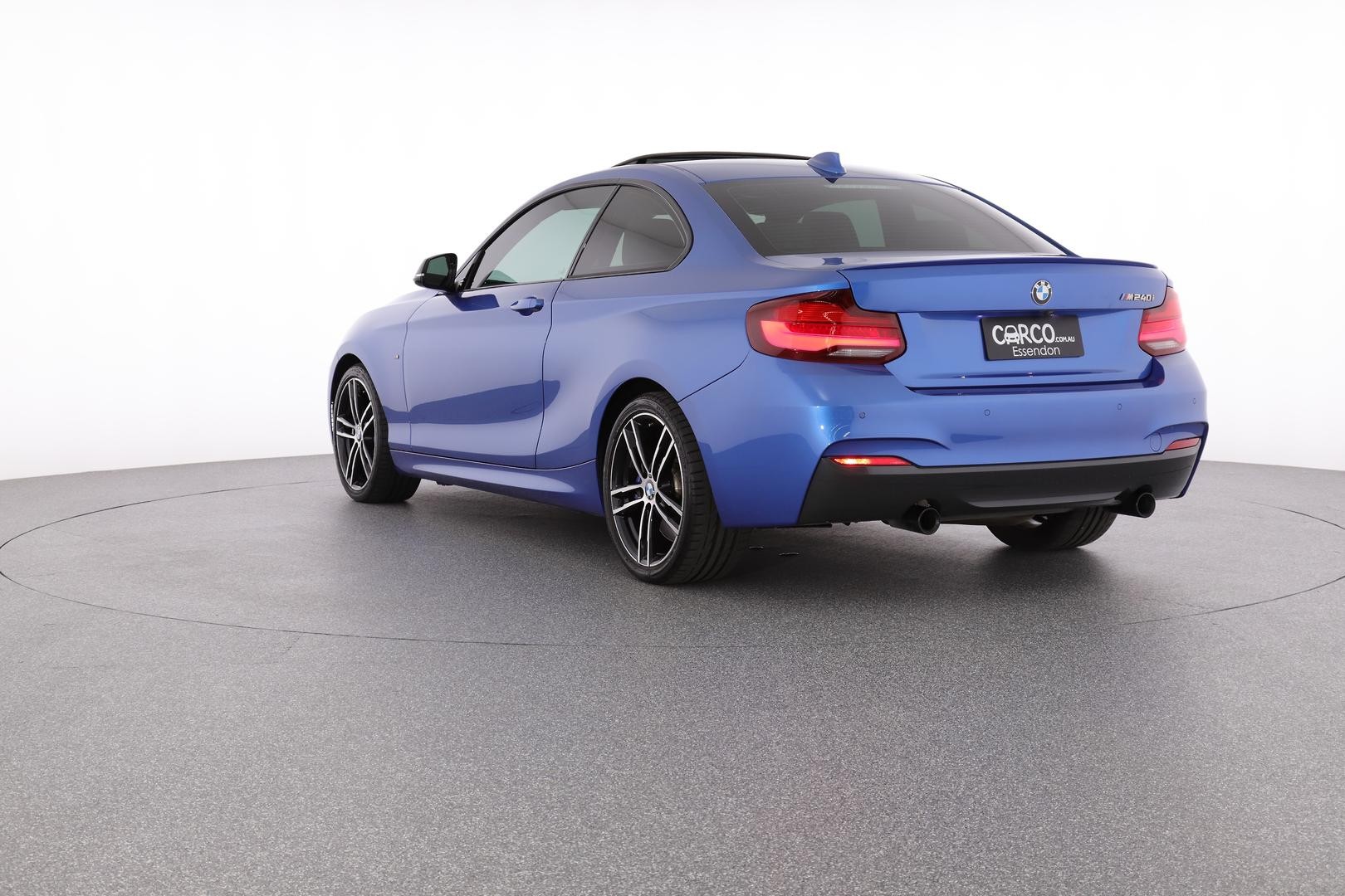 BMW 2 Series image 4