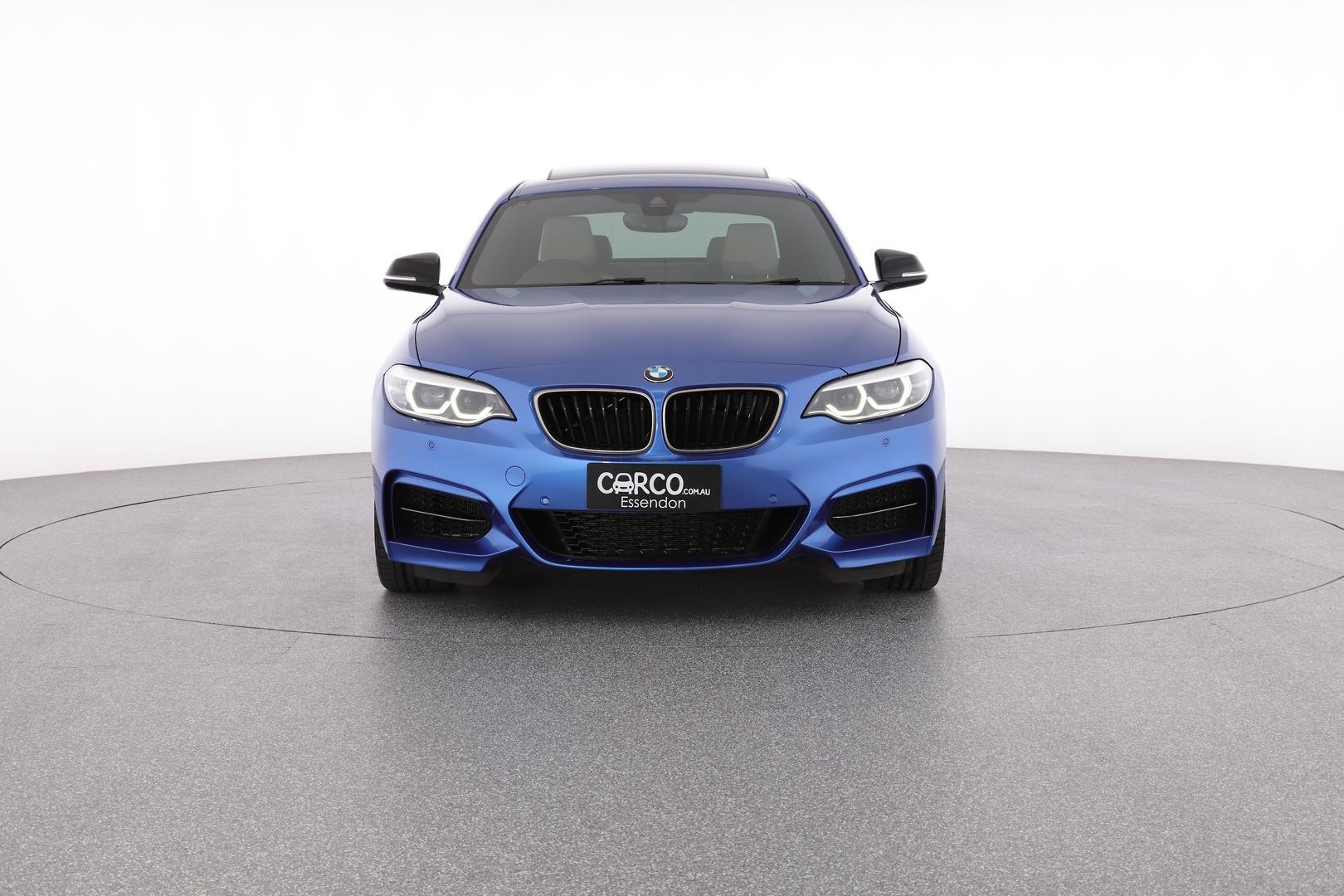 BMW 2 Series image 2