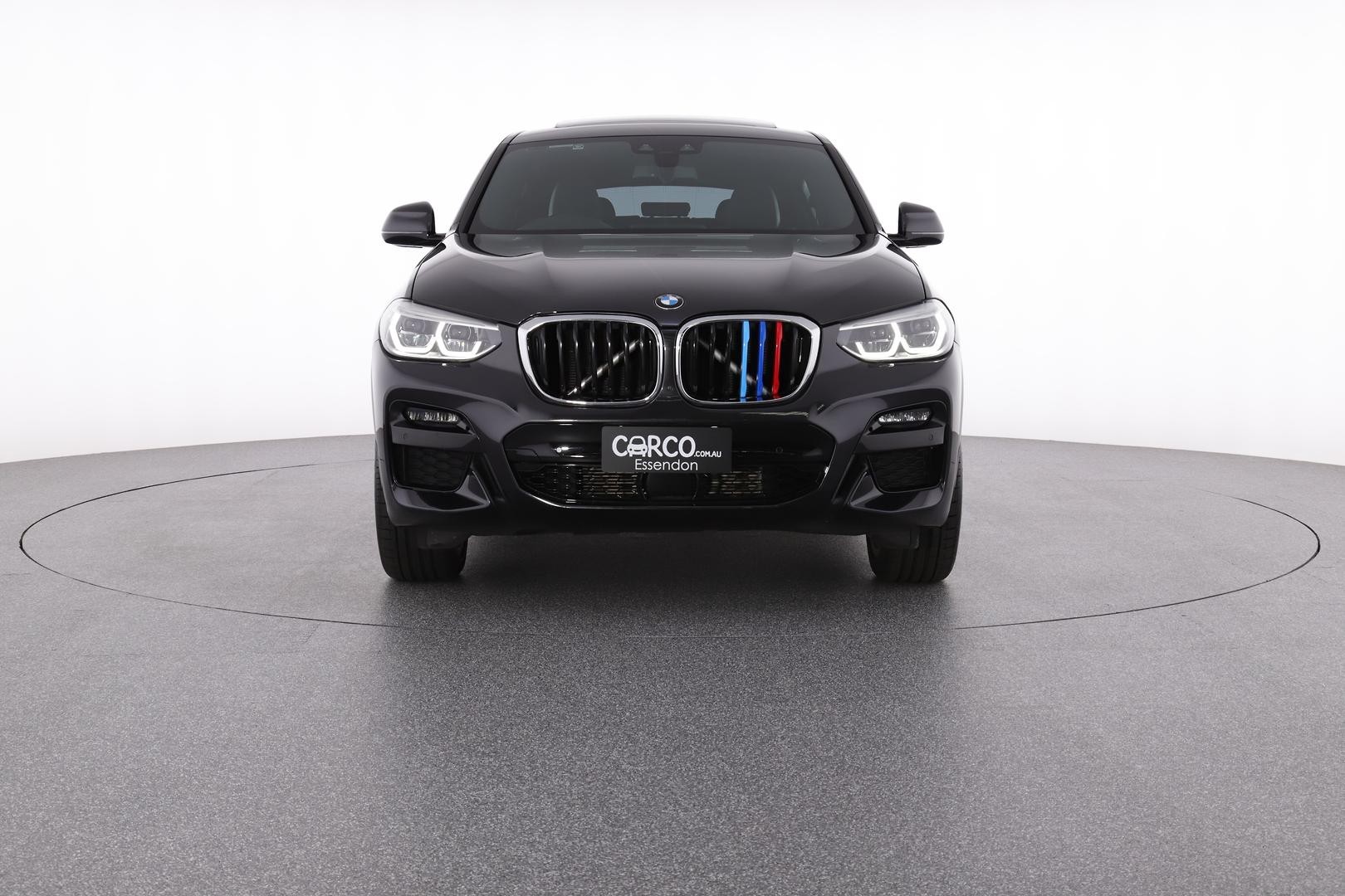 BMW X4 image 2