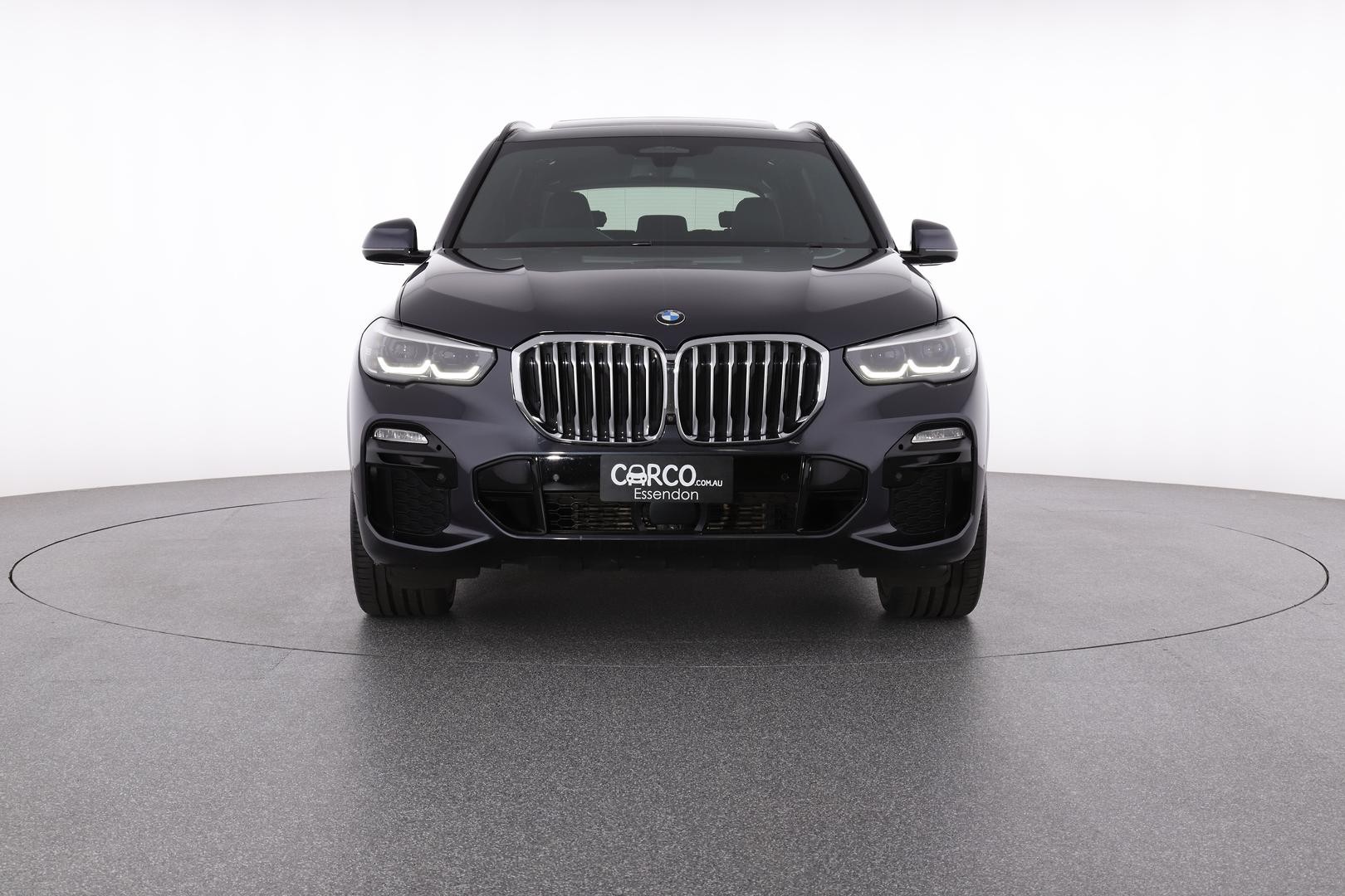 BMW X5 image 2