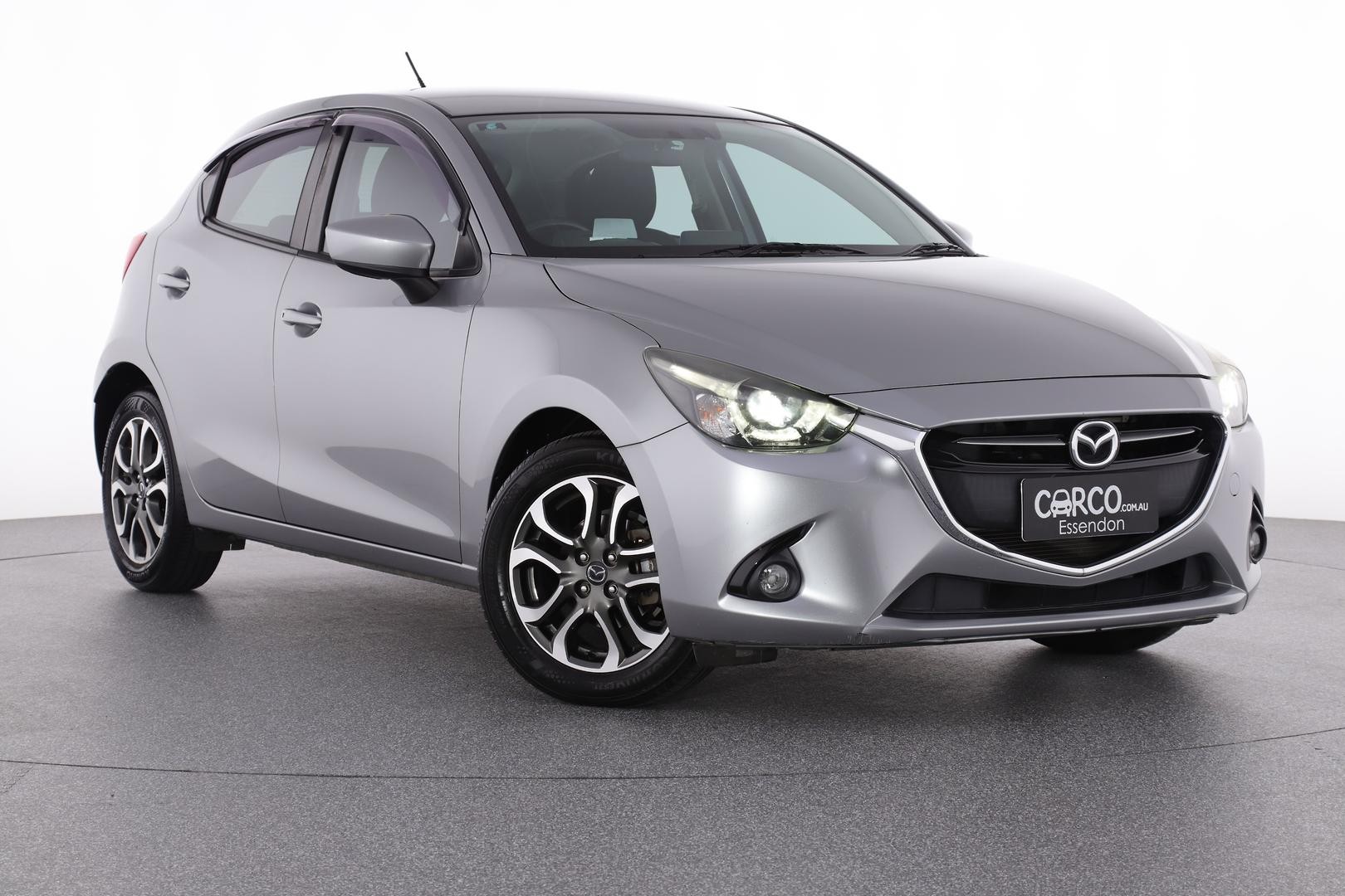 Mazda 2 image 1