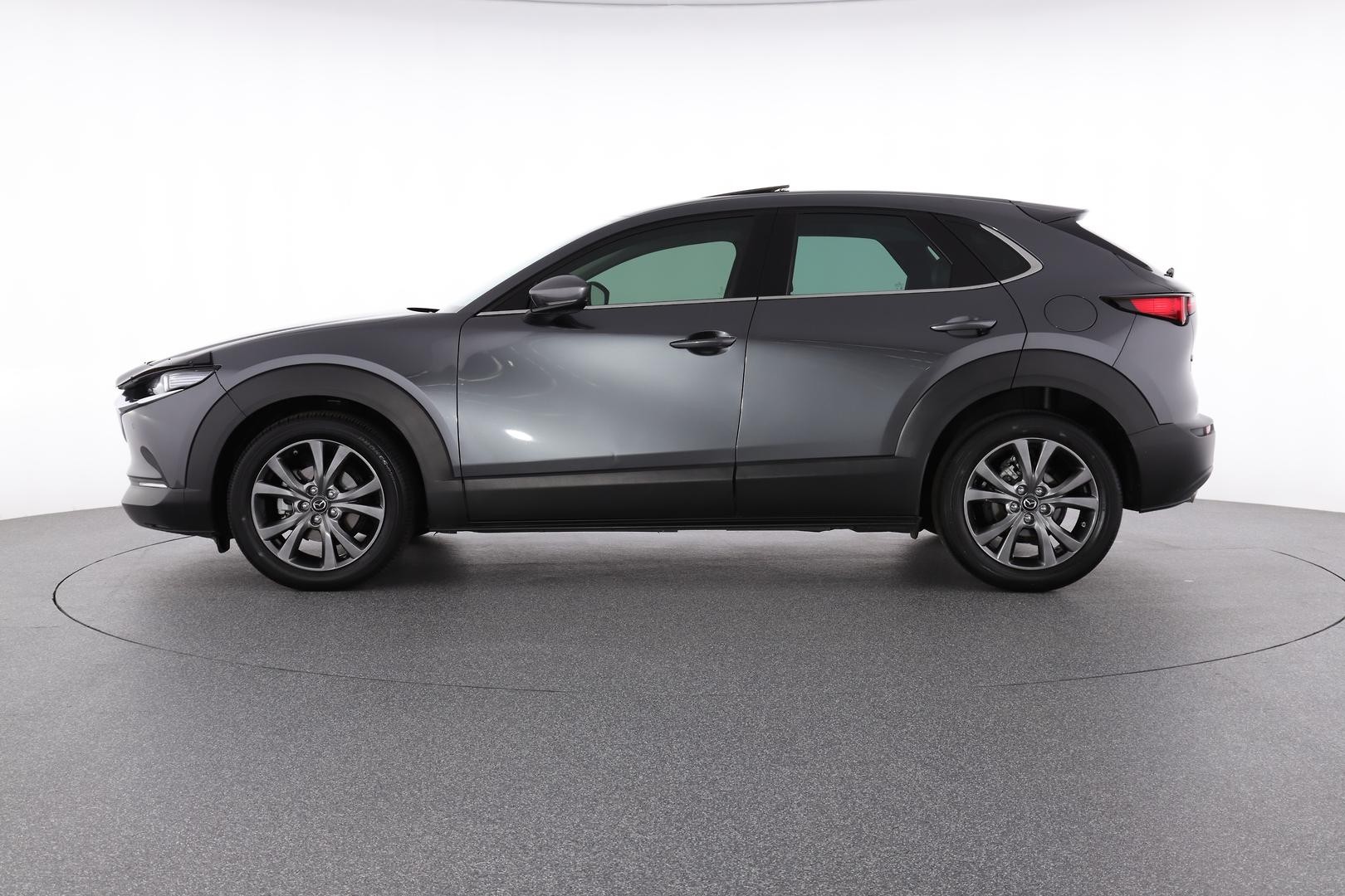 Mazda Cx-30 image 3