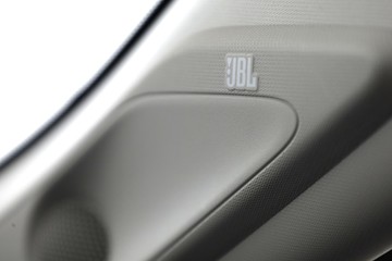 https://dvg-vehicle-assets.s3.amazonaws.com/C000340/7dpqcibbcv5twvs0i1uzvm4h5.jpg