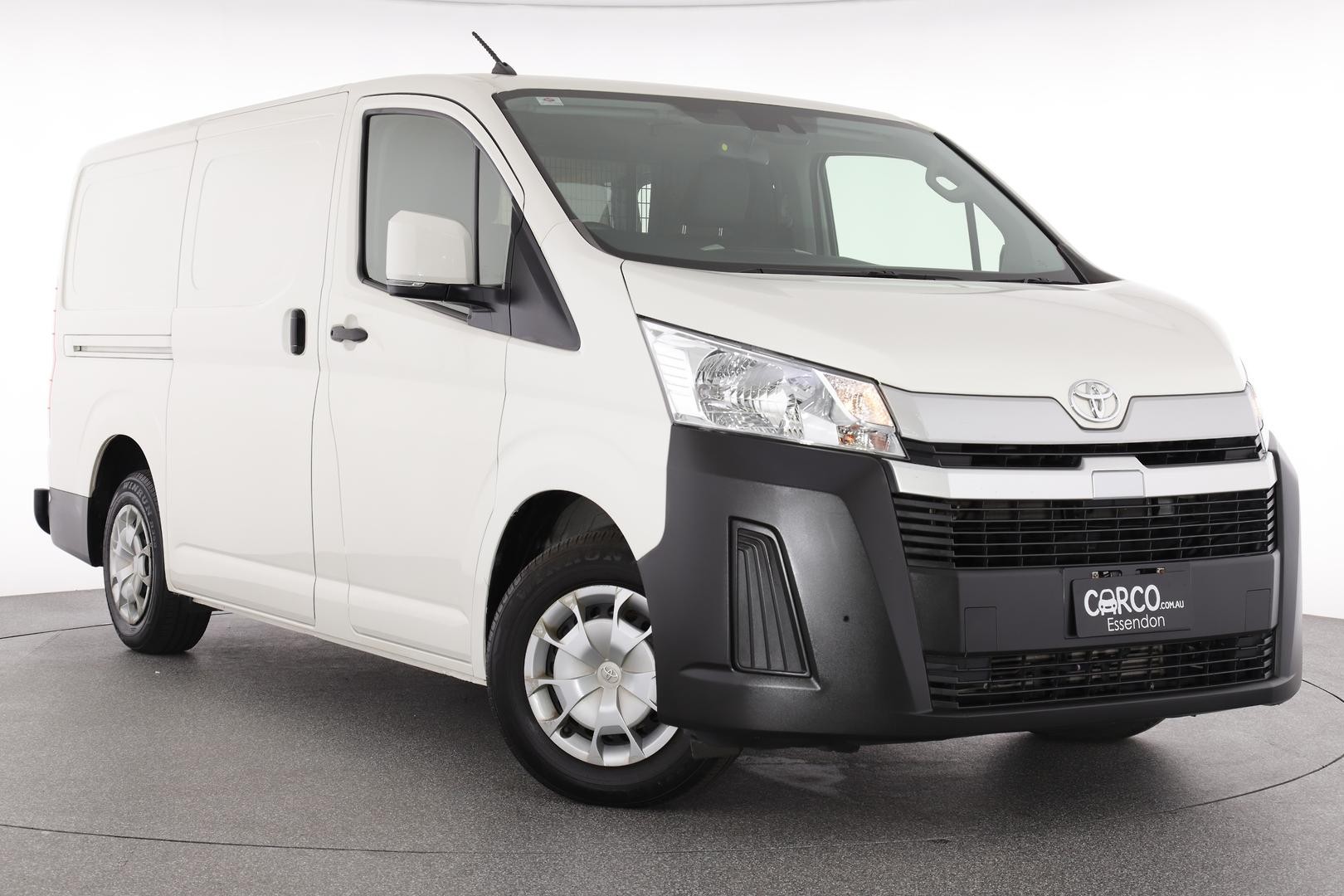 Toyota Hiace image 1