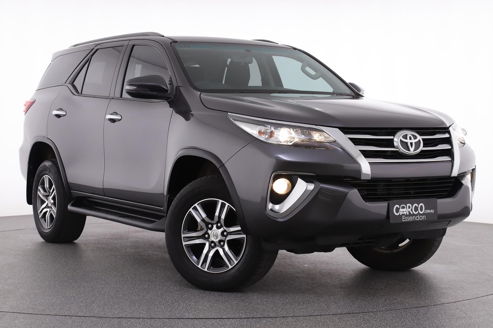 Toyota Fortuner image 1