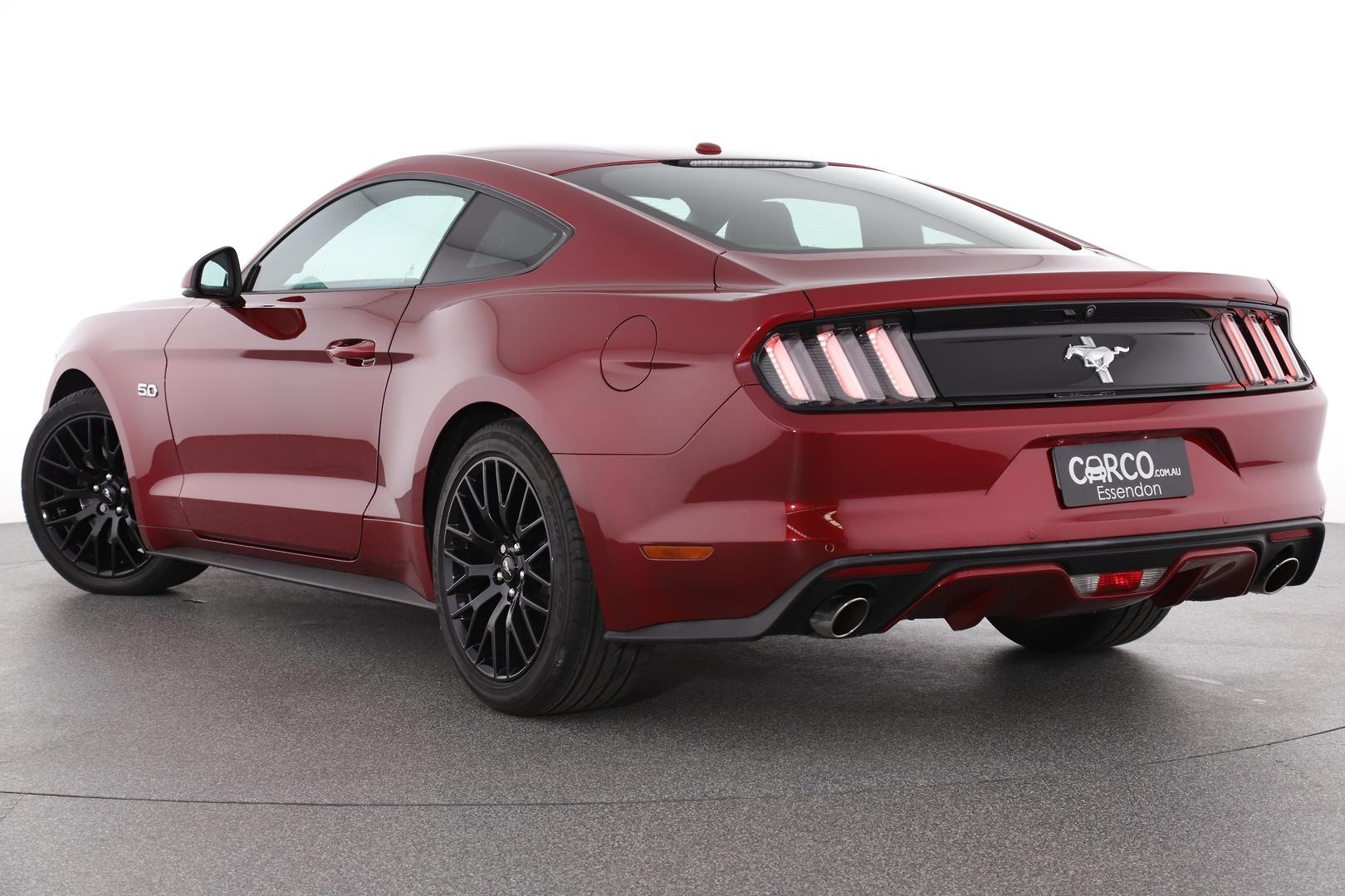 Ford Mustang image 2