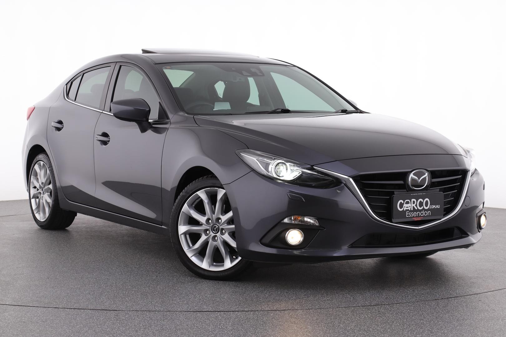 Mazda 3 image 1
