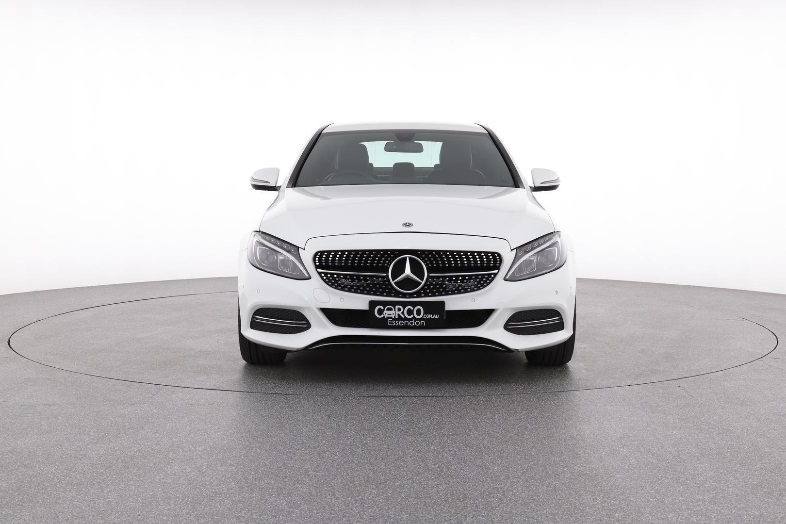 Mercedes Benz C-class image 2