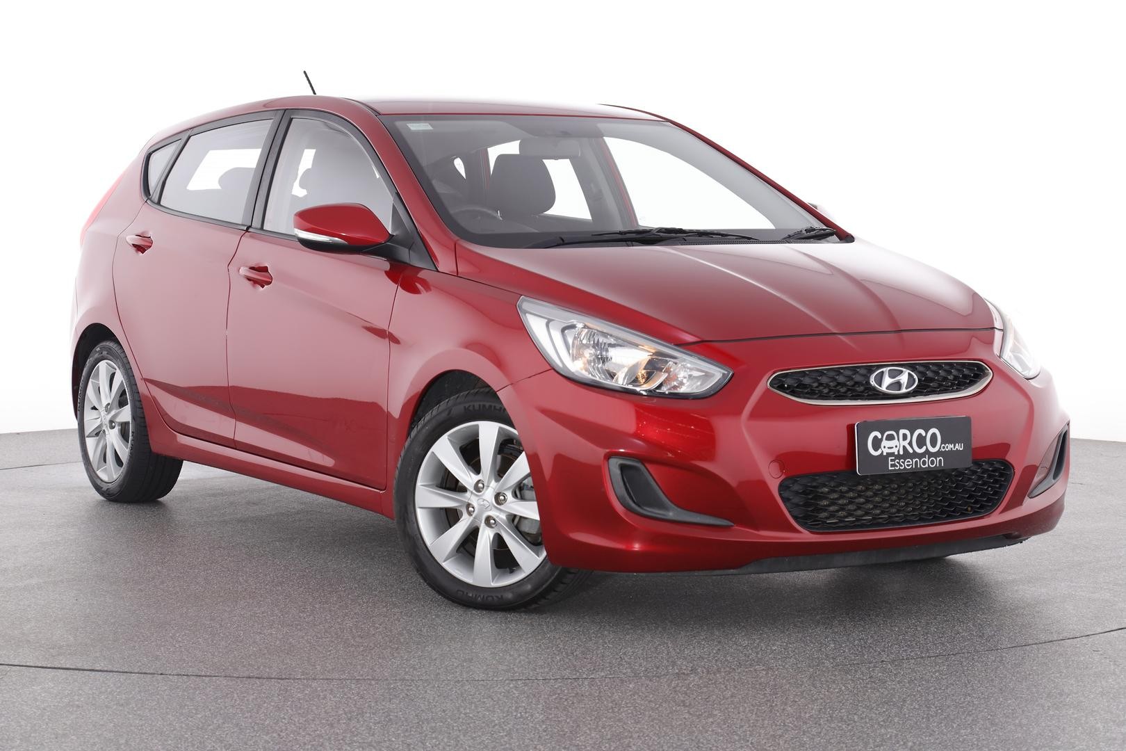 Hyundai Accent image 1