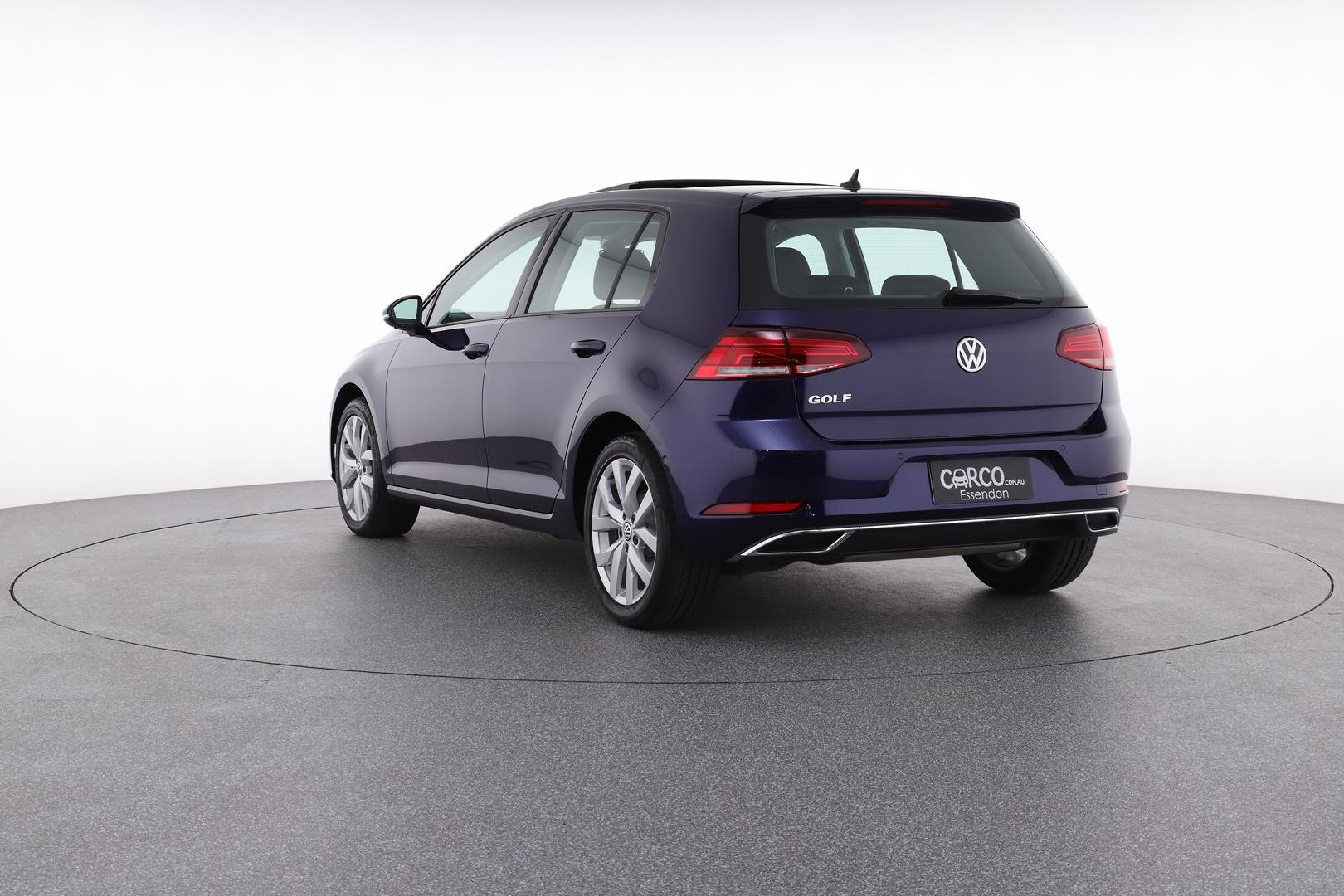 Volkswagen Golf image 4