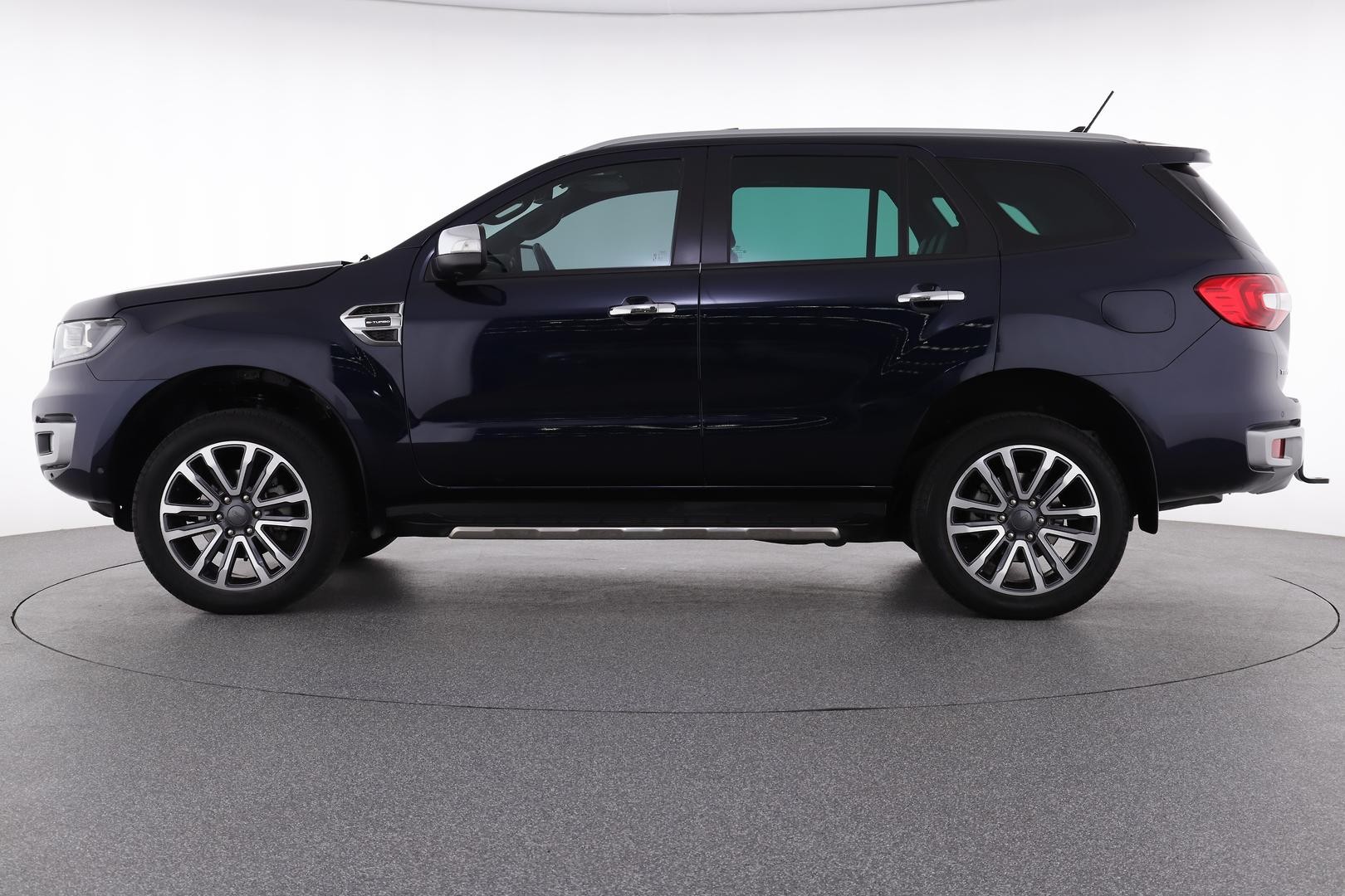 Ford Everest image 3