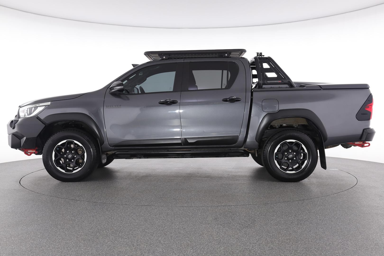 Toyota Hilux image 3