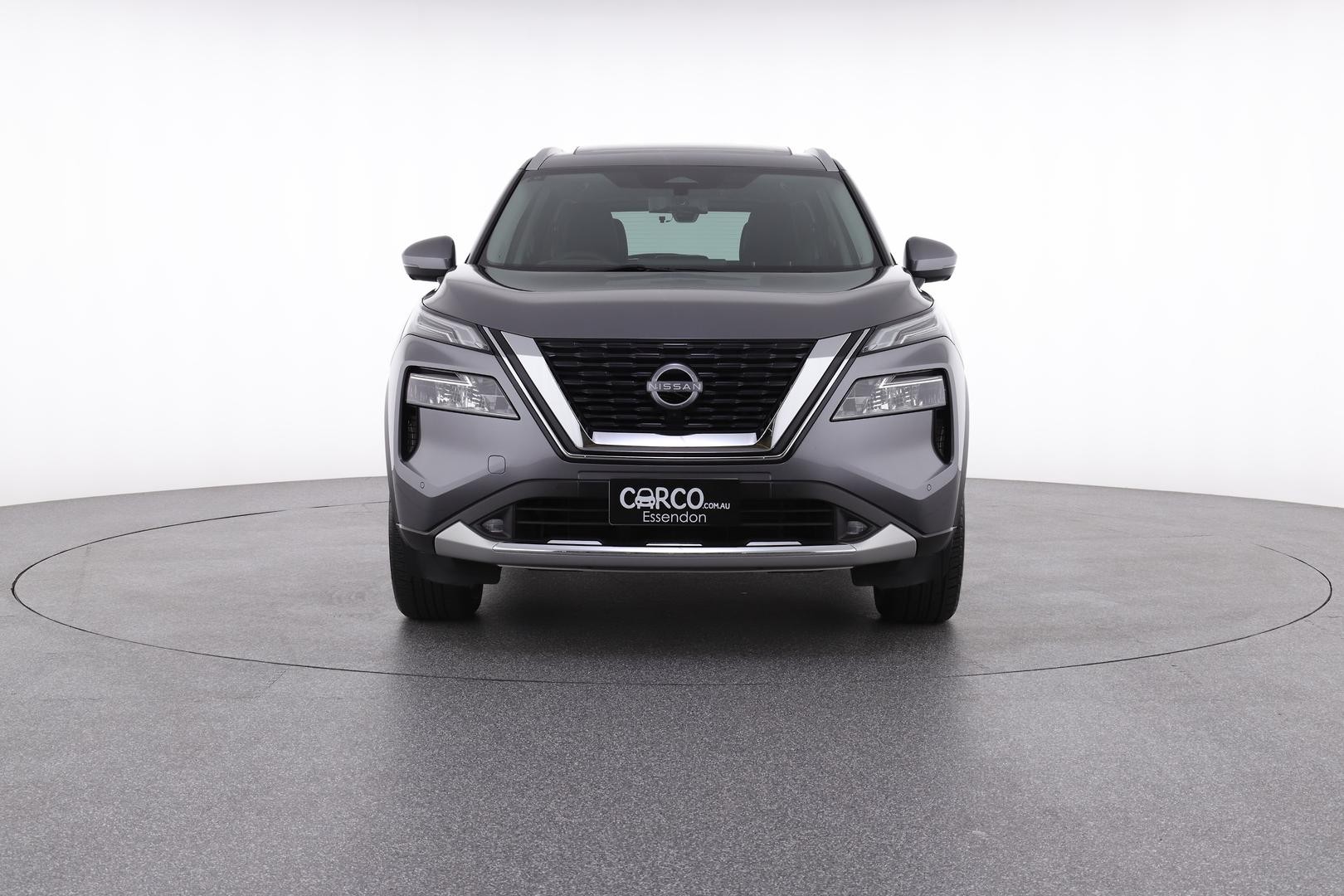 Nissan X-trail image 2