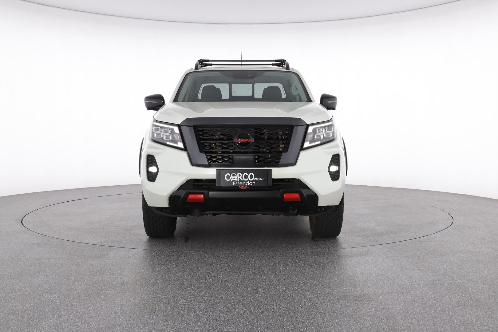 Nissan Navara image 2