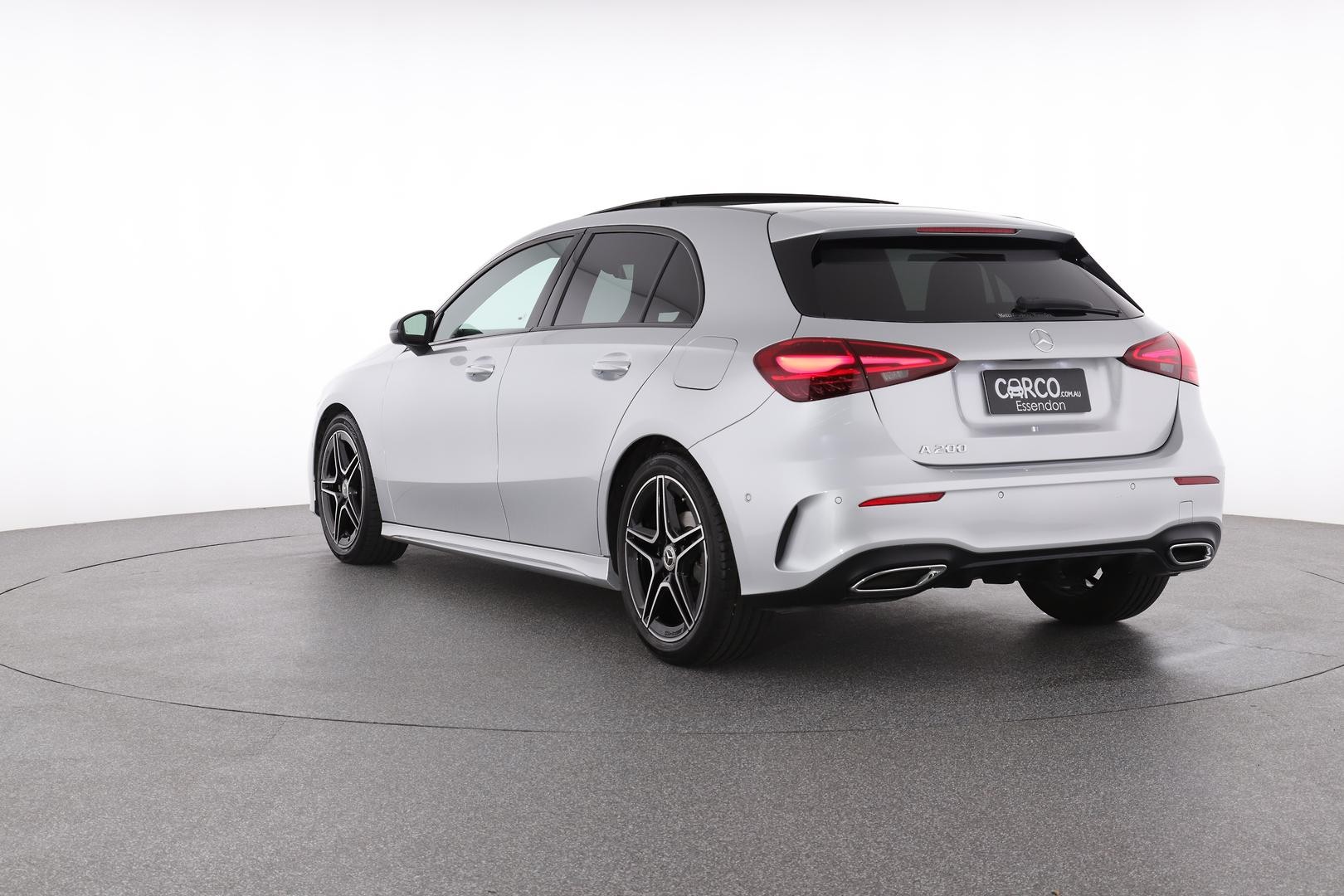 Mercedes Benz A-class image 4
