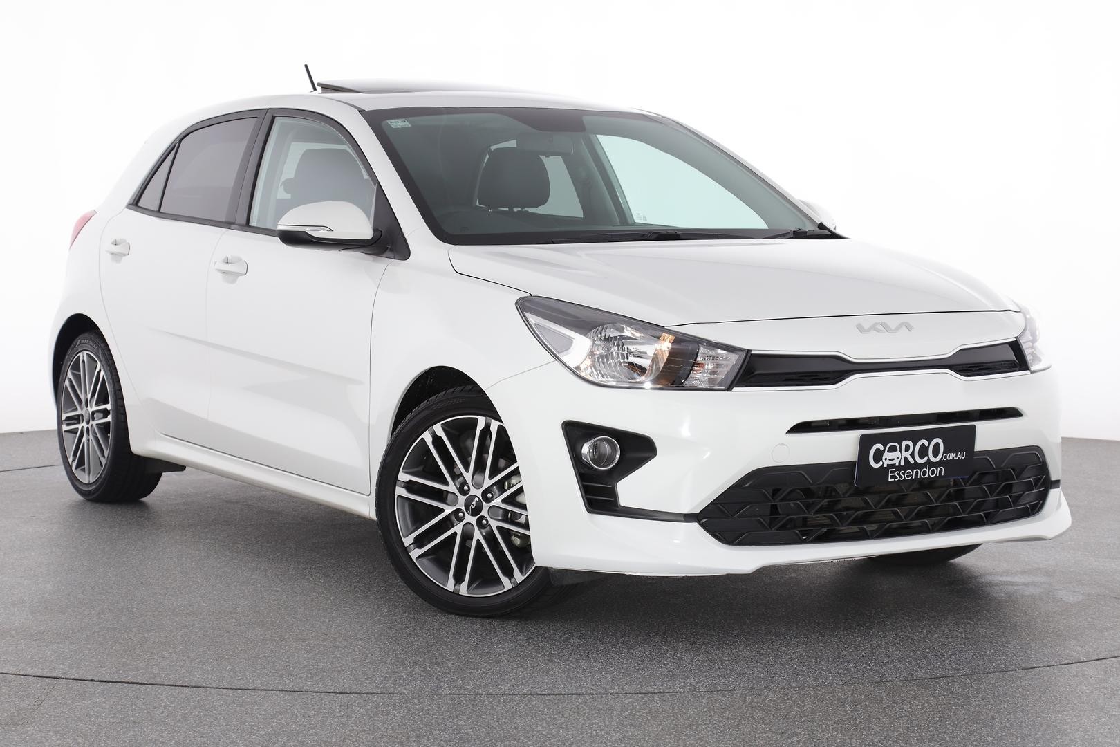Kia Rio image 1