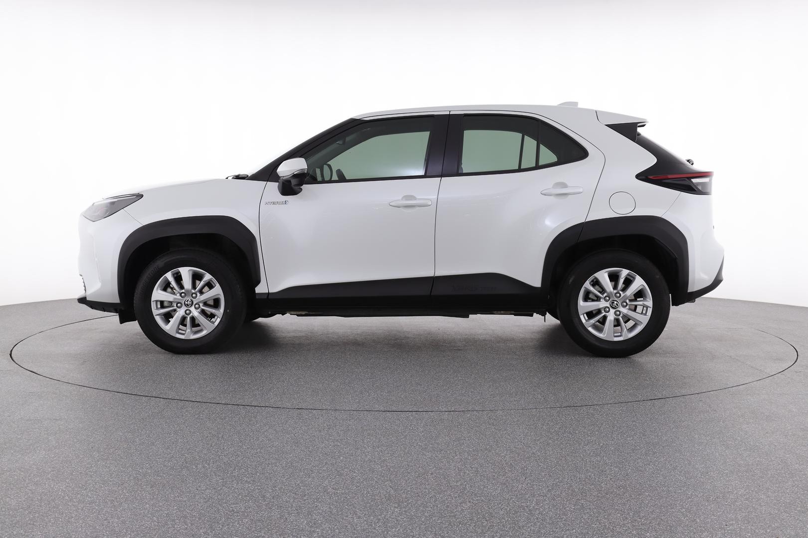 Toyota Yaris Cross image 3
