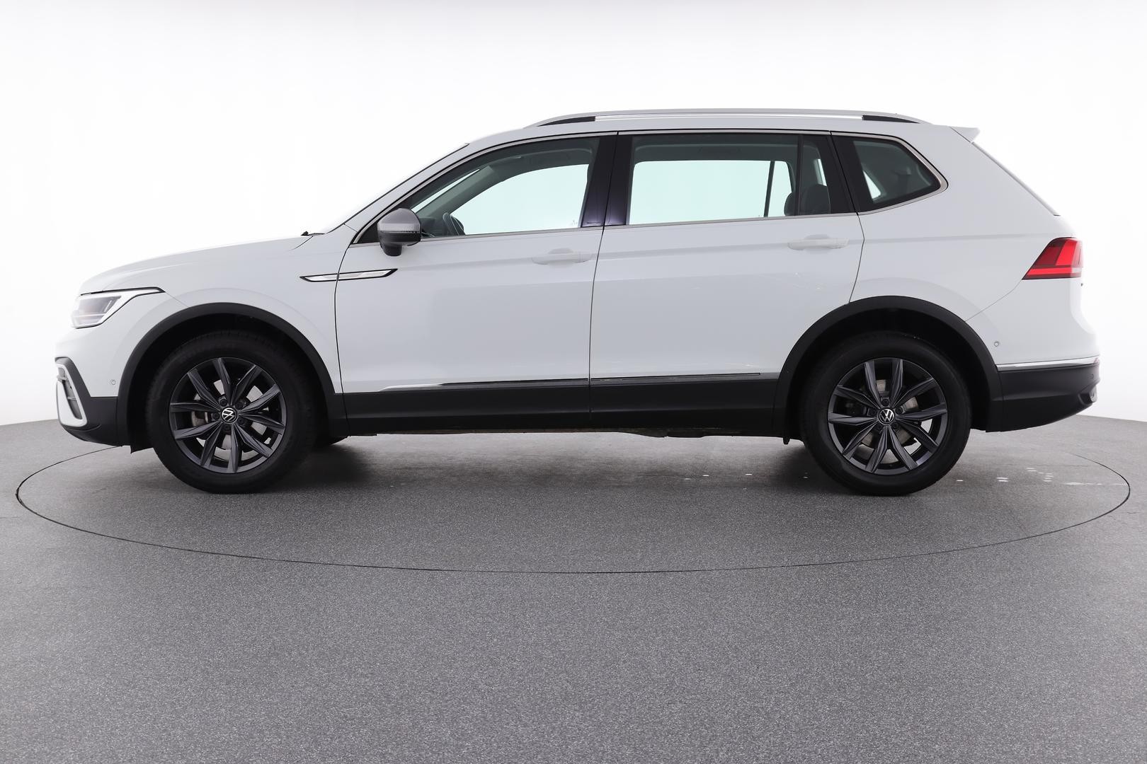 Volkswagen Tiguan image 3