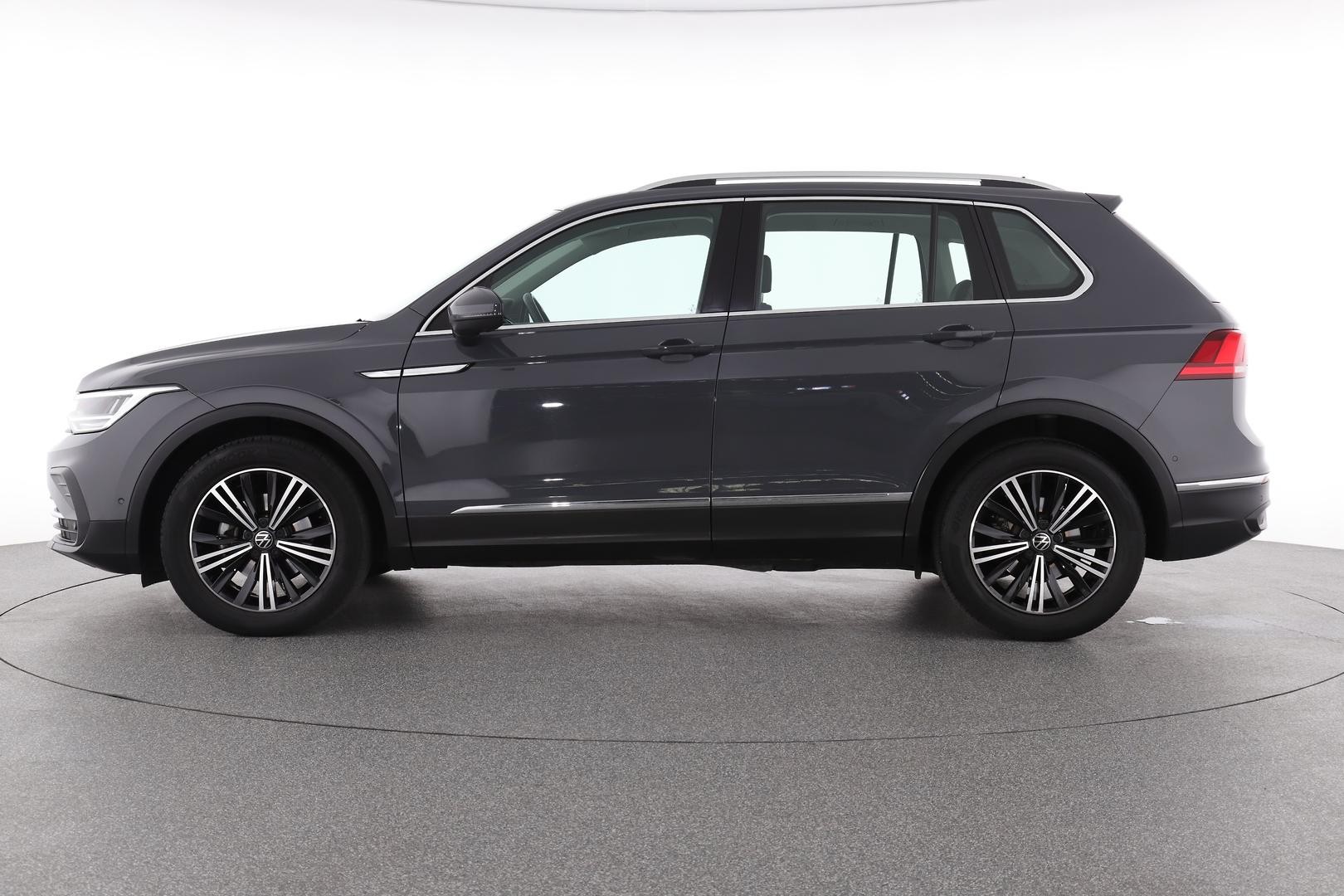Volkswagen Tiguan image 3