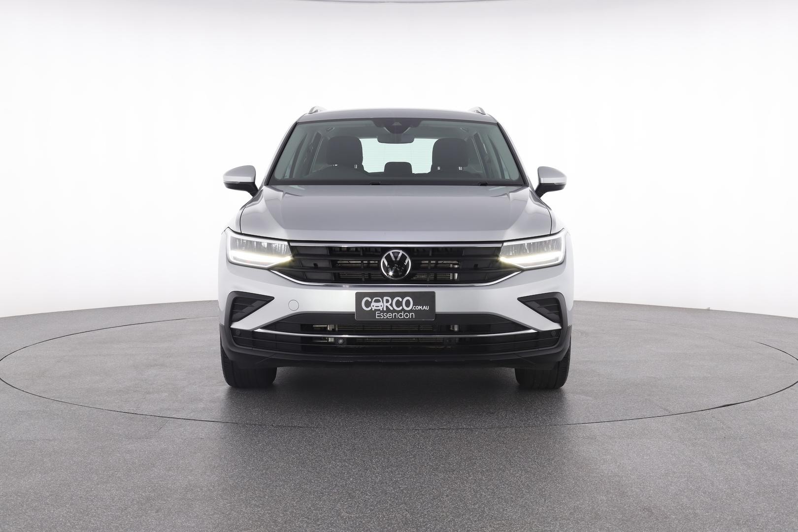 Volkswagen Tiguan image 2