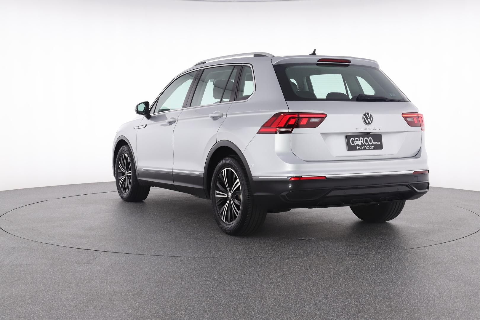 Volkswagen Tiguan image 4