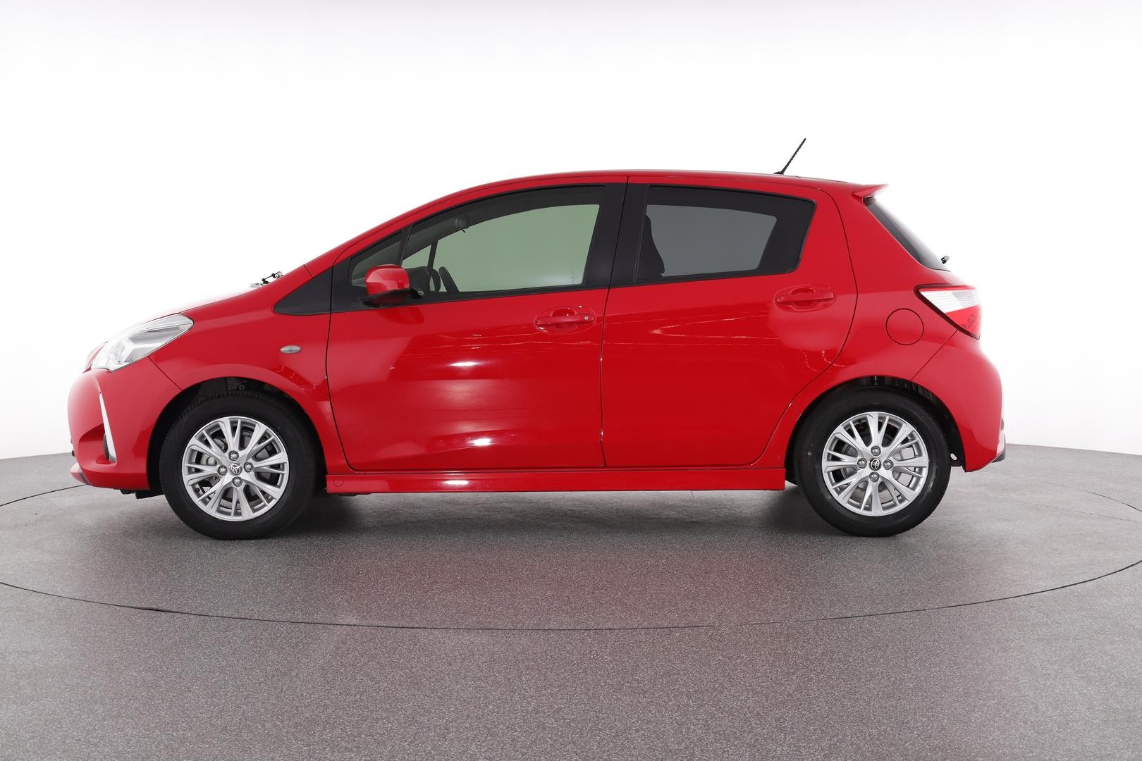 Toyota Yaris image 3