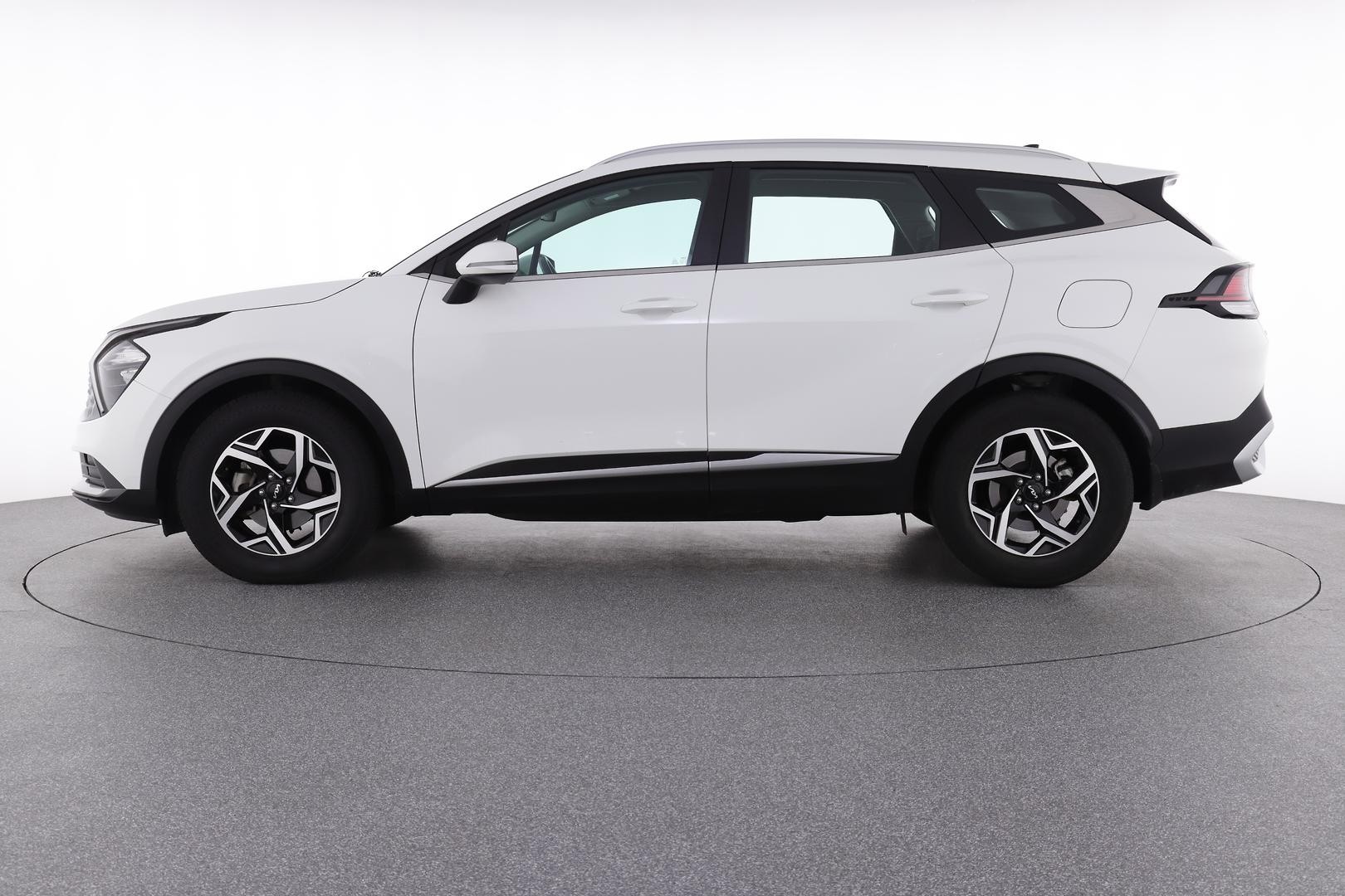 Kia Sportage image 3