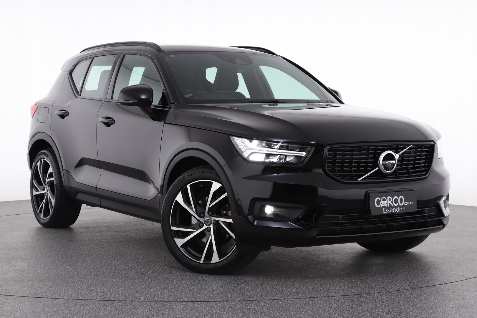 Volvo Xc40 image 1