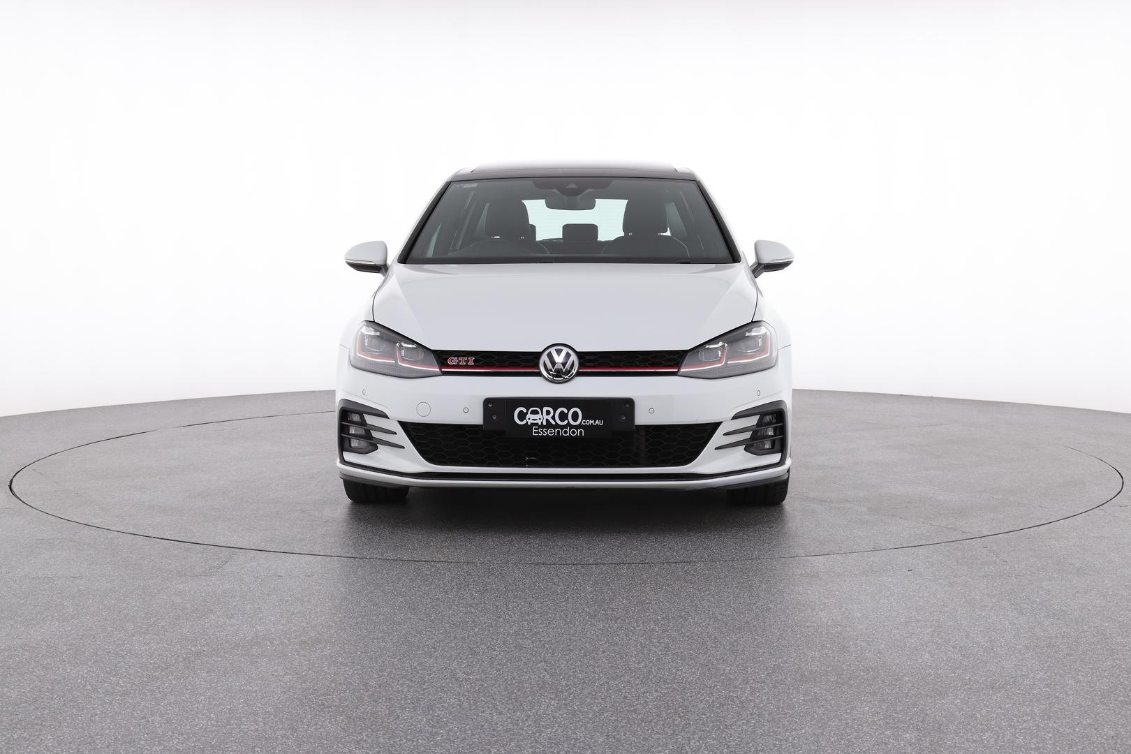 Volkswagen Golf image 2