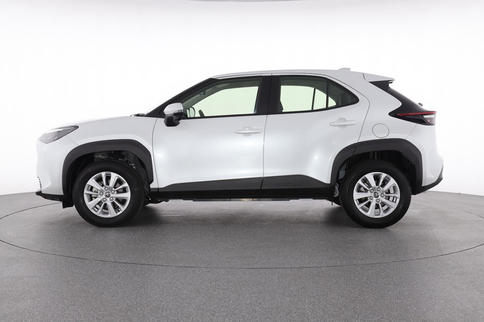 Toyota Yaris Cross image 3